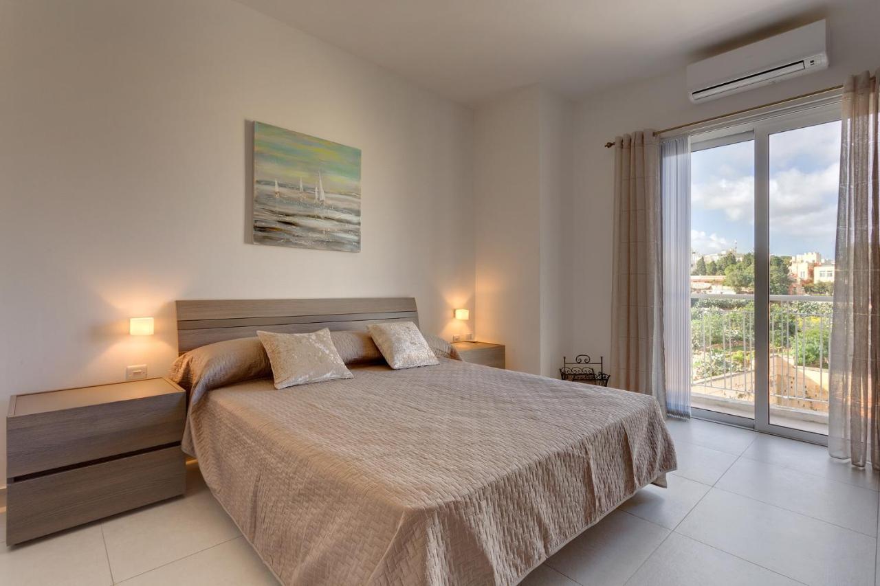 Modern Apartment In The Best Location, Perfect For Families Sliema Buitenkant foto