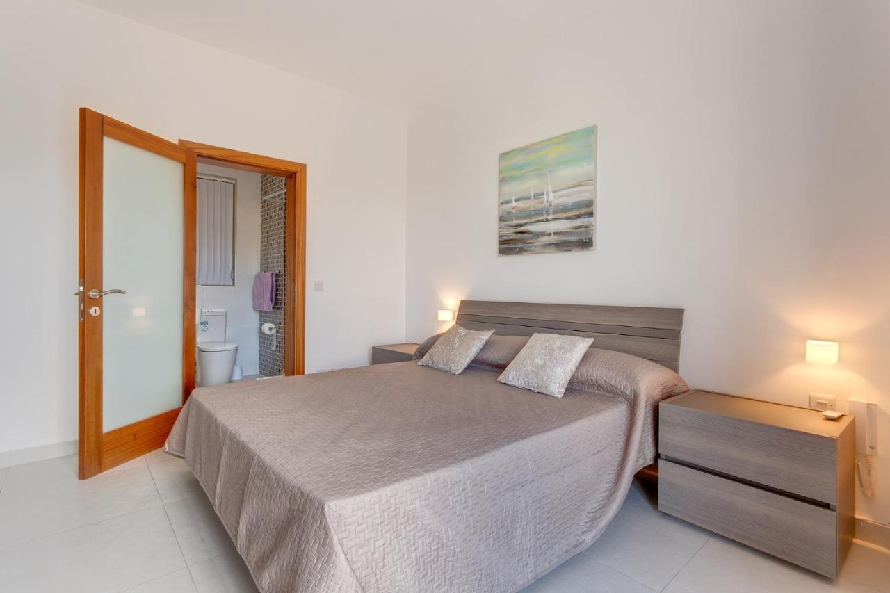 Modern Apartment In The Best Location, Perfect For Families Sliema Buitenkant foto